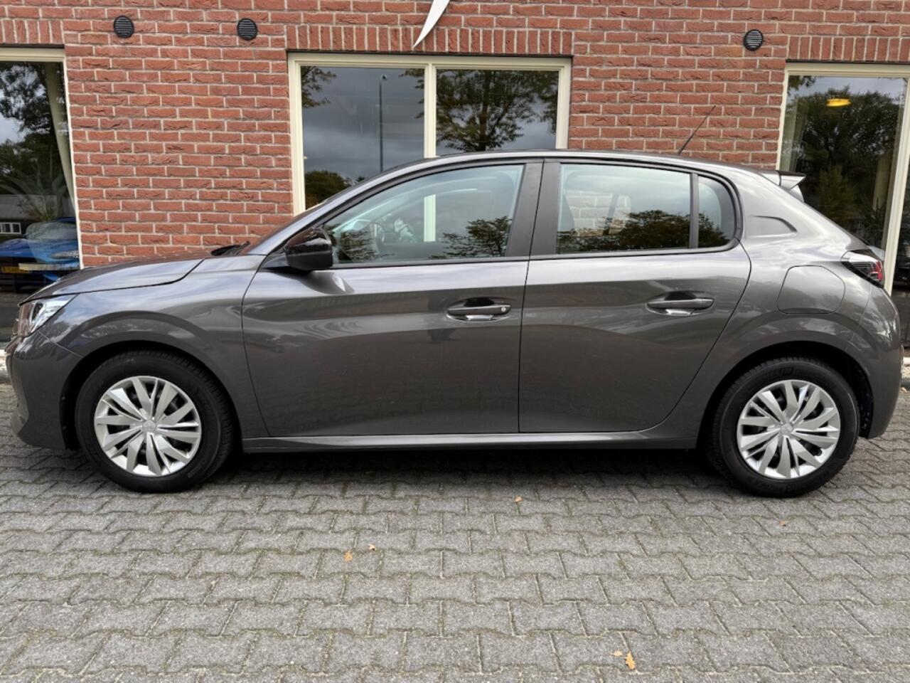 Peugeot 208 1.2 PureTech Active LED / NAVI / AIRCO / CRUISE / DAB+ / CARPLAY