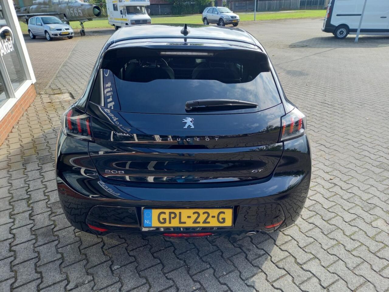 Peugeot 208 1.2 PT 100 GT