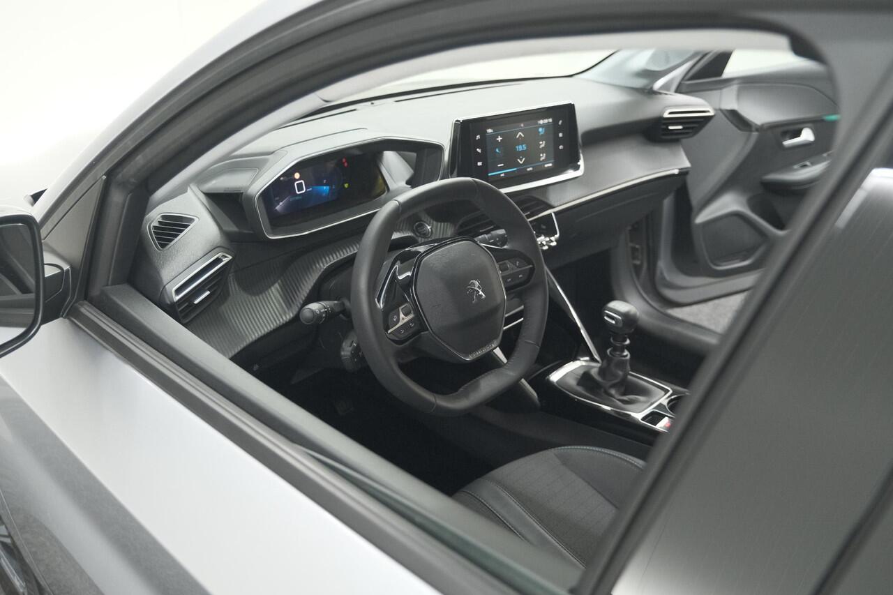 Peugeot 208 PureTech 100 Allure Pack | Camera | Adaptieve Cruise Control | Apple Carplay | Stoelverwarming