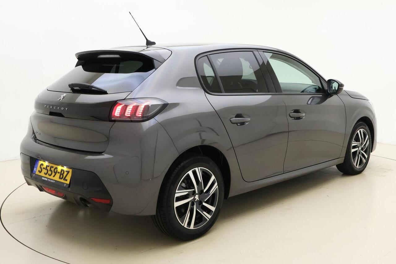 Peugeot 208 1.2 PureTech Allure 100 PK | Handgeschakeld | Parkeersensor | Getinte ramen | Airco | Mirror screen | Apple Carplay | Licht metalen velgen | Cruise Control | 1e eigenaar | Dealer onderhouden