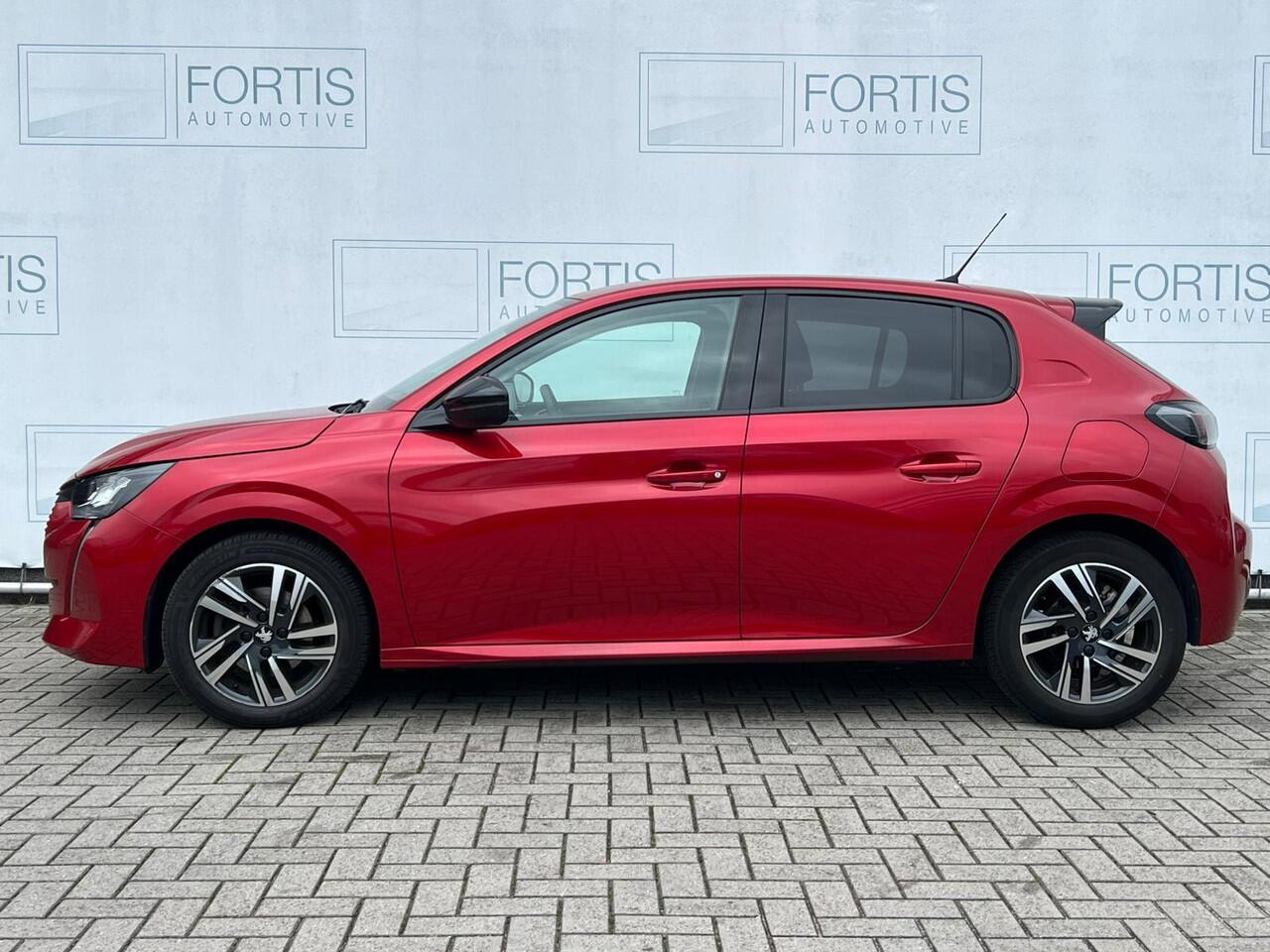 Peugeot 208 1.2 PureTech Allure NL AUTO | PDC | LAGE KM