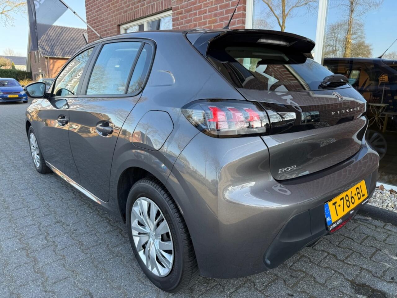 Peugeot 208 1.2 PureTech Active RIJKLAAR INCL. GARANTIE / LED / NAVI / AIRCO