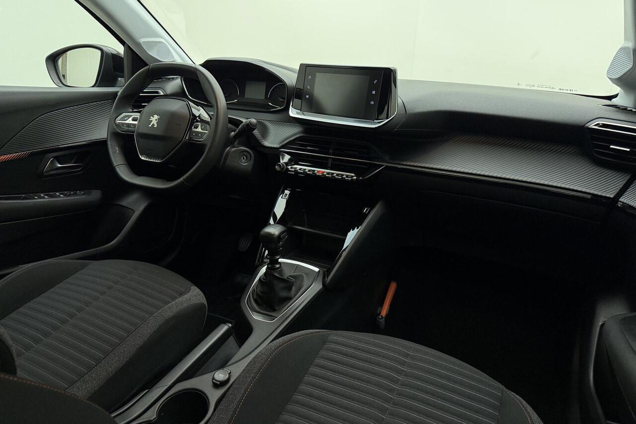 Peugeot 208 1.2 PureTech Active Pack 100 pk | navigatie | LM velgen | Cruise Control