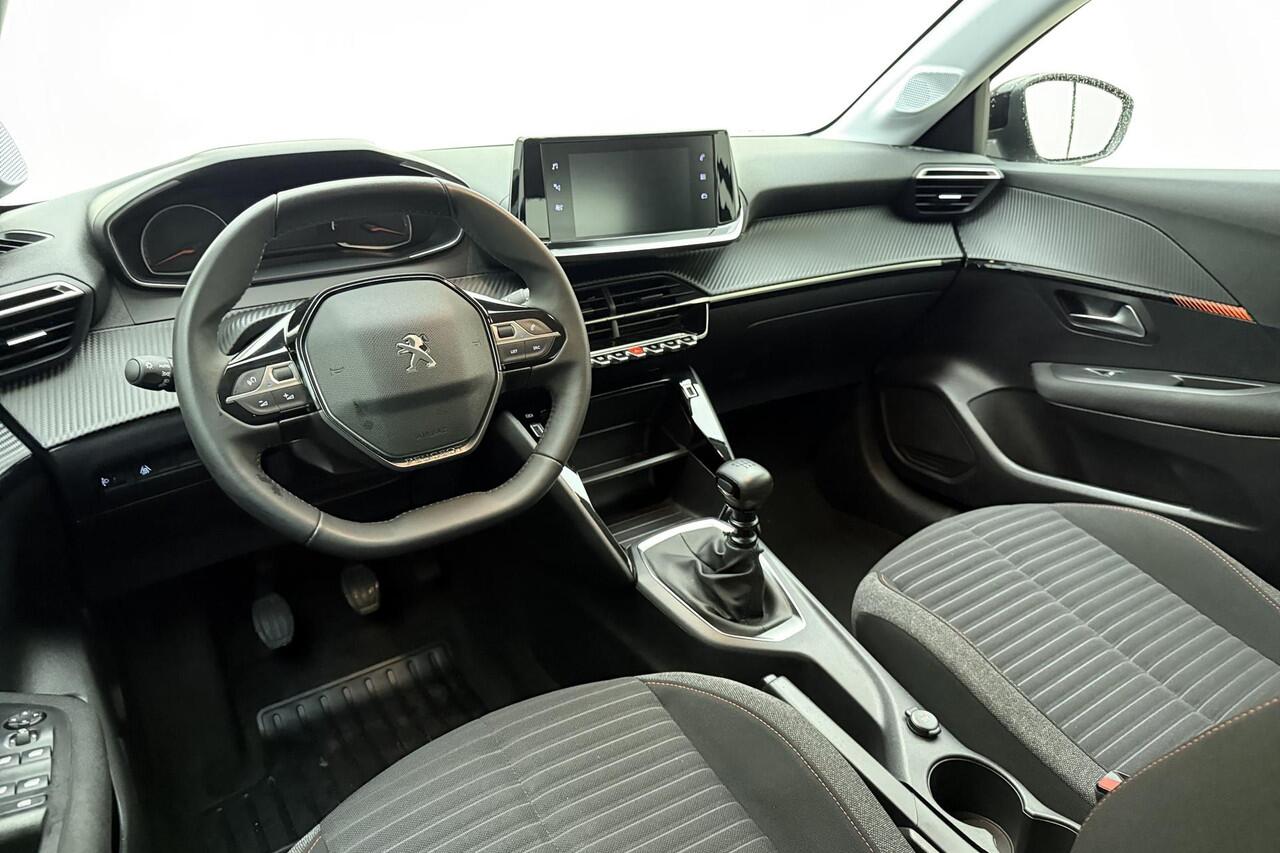 Peugeot 208 1.2 PureTech Active Pack 100 pk | navigatie | LM velgen | Cruise Control