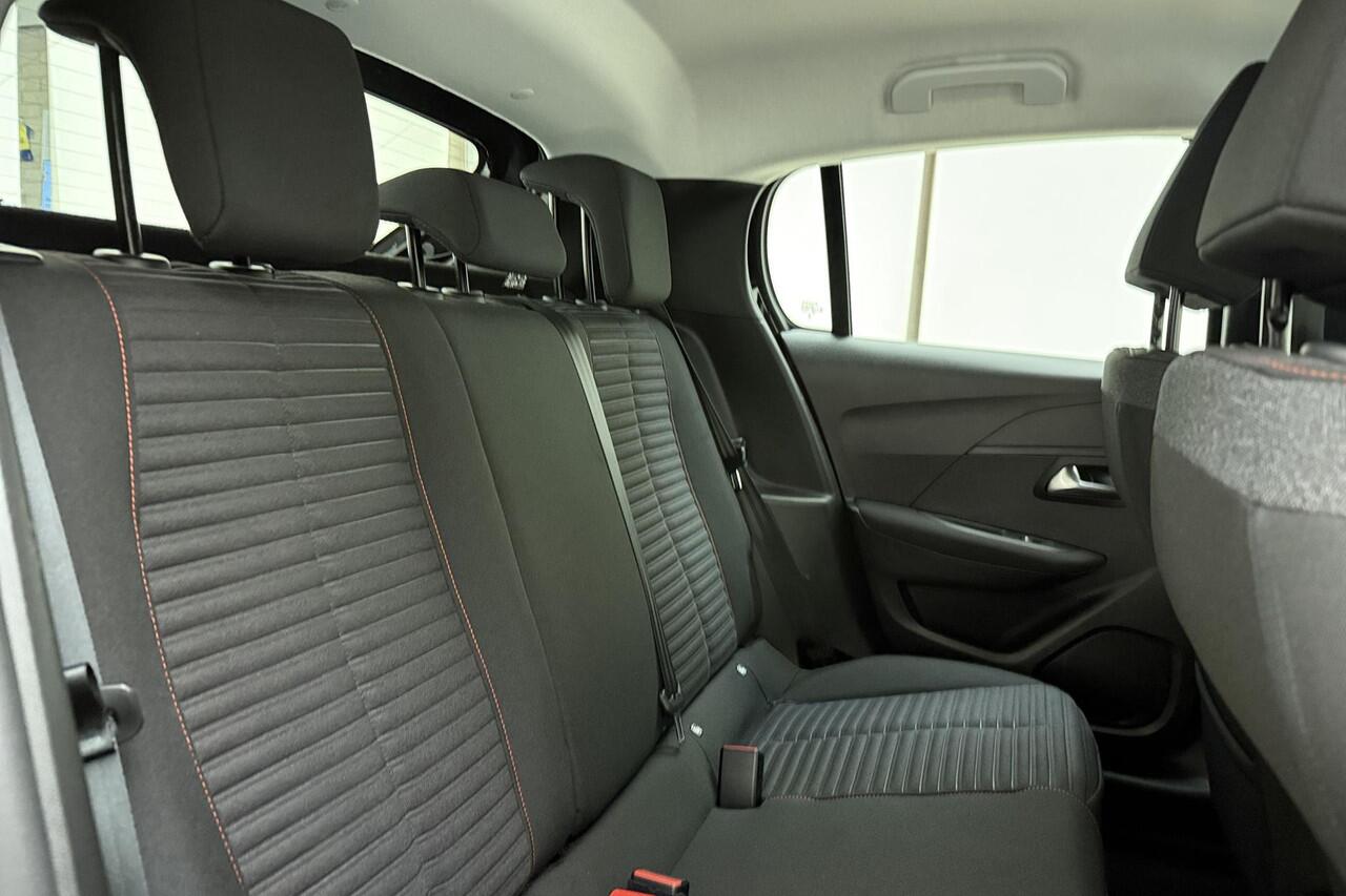 Peugeot 208 1.2 PureTech Active Airco l Cruise Control l Apple Carplay/Android Auto l Navigatie l Bluetooth