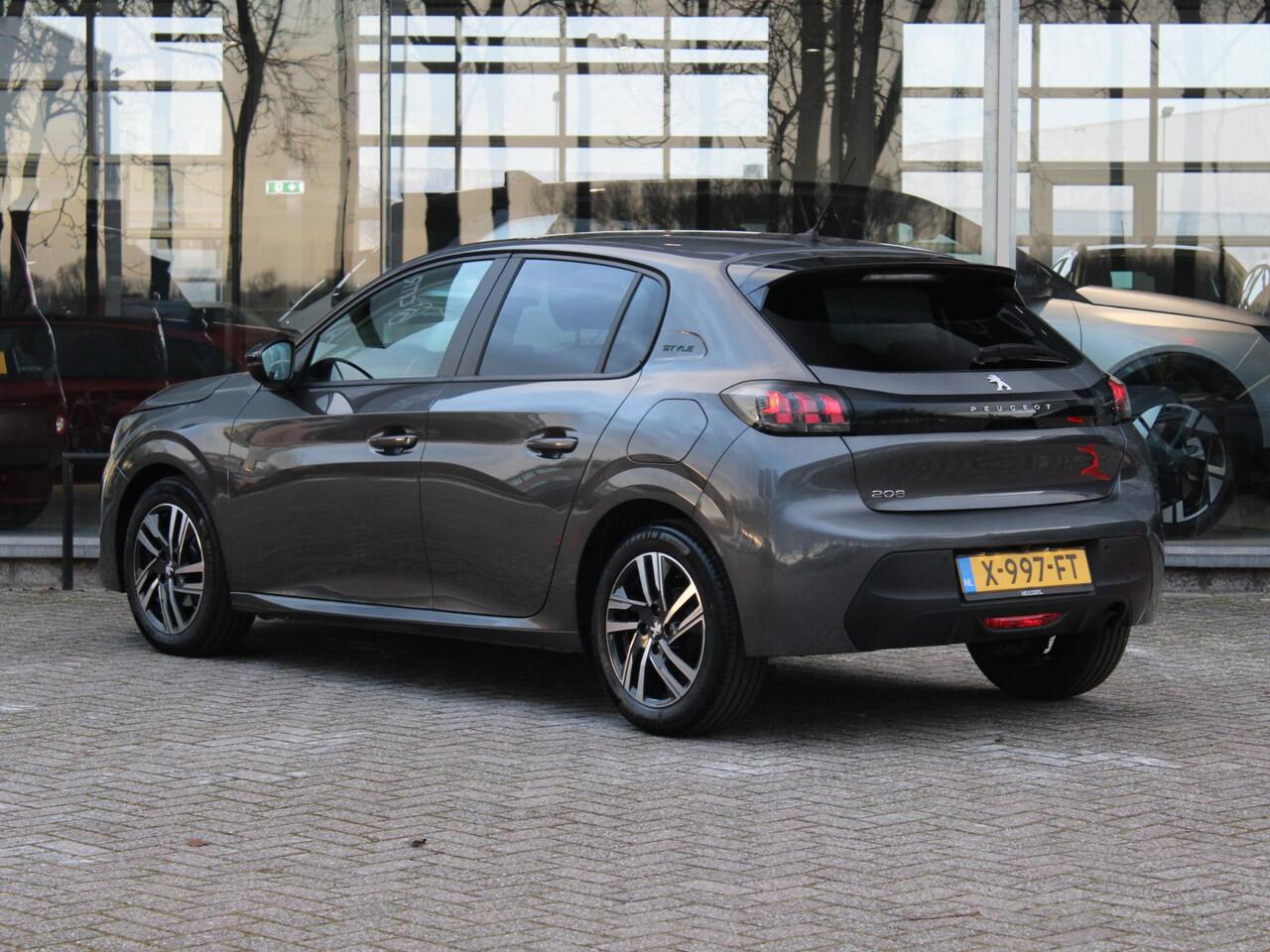 Peugeot 208 1.2 PT Style | Camera / Navi / Cruise Control