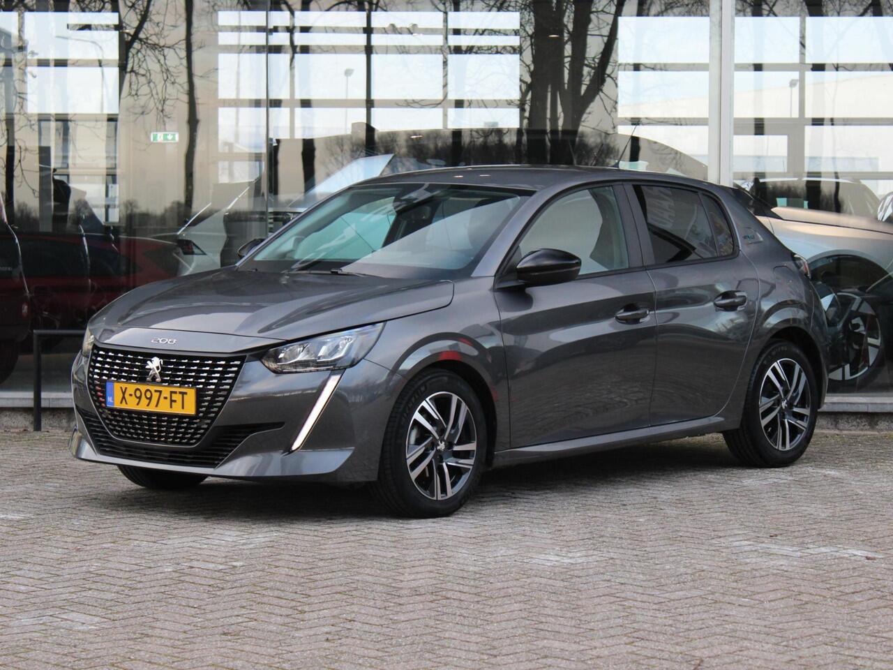 Peugeot 208 1.2 PT Style | Camera / Navi / Cruise Control