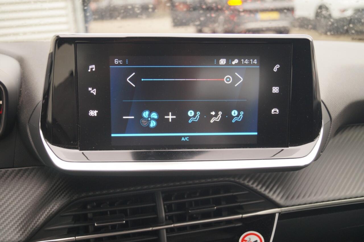 Peugeot 208 1.2 PureTech Active Pack -NAVI-AIRCO-PDC-