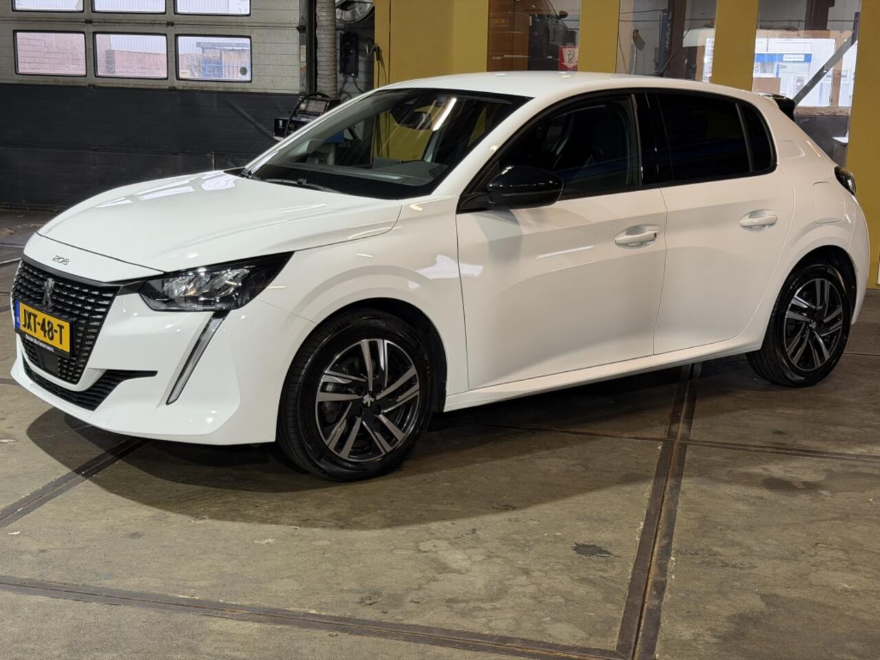 Peugeot 208 1.2 PT GT PACK | AUTOMAAT | VIRTUAL COCKPIT | KEYLESS | CAMERA |