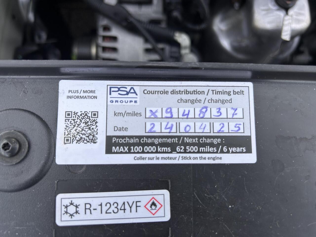 Peugeot 208 1.2 PureTech Active 100% dealer onderhouden/airco/Carplay/cruise control/nieuwstaat/enz