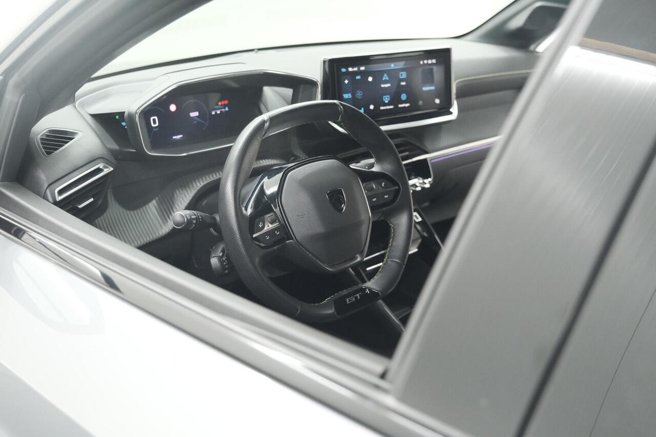 Peugeot 208 PureTech 100 GT | Camera | Navigatie | Apple Carplay | Parkeersensoren