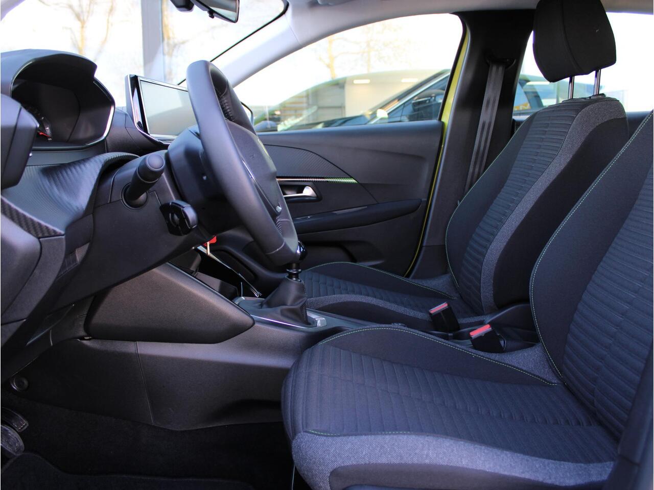 Peugeot 208 1.2 PureTech 100 Active | Navi / Airco / Cruise