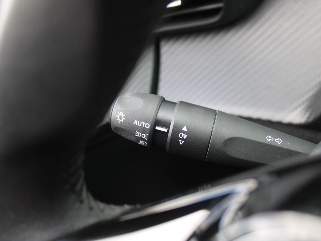 Peugeot 208 1.2 PureTech 100 Active | Airco | Cruise | Navi | LED | Apple CarPlay/Android Auto |