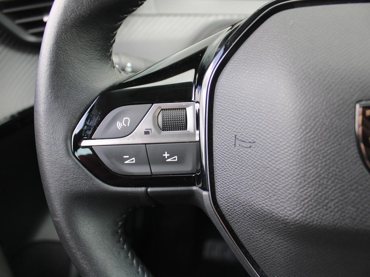 Peugeot 208 1.2 PureTech 100 Active | Airco | Cruise | Navi | LED | Apple CarPlay/Android Auto |