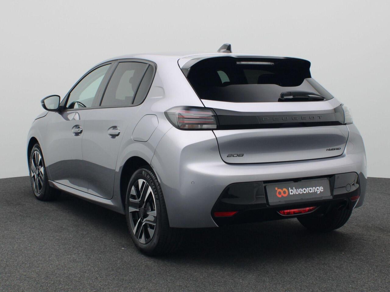 Peugeot 208 1.2 Hybrid 110 e-DCS6 Allure full led, adaptive cruise control, navigatie, achteruitrijcamera, stoelverwarming voor, keyless, 16" lichtmetaal