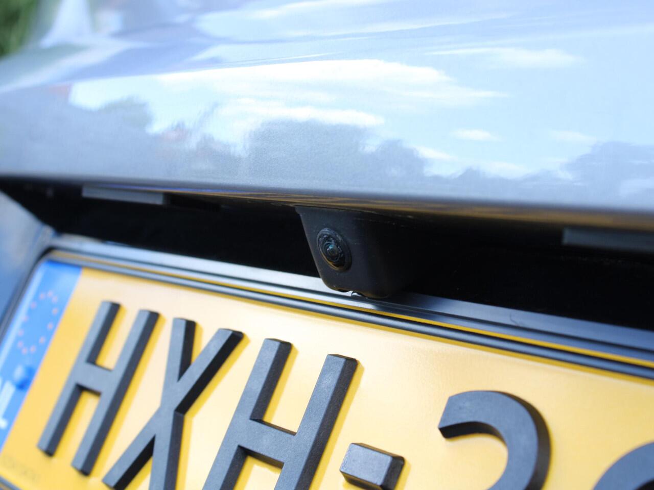 Peugeot 208 Allure 1.2 Hybrid 100PK e-DCS6 Automaat Keyless, Navigatie, Achteruitrijcamera, Stoelverwarming, Adaptieve Cruise Control