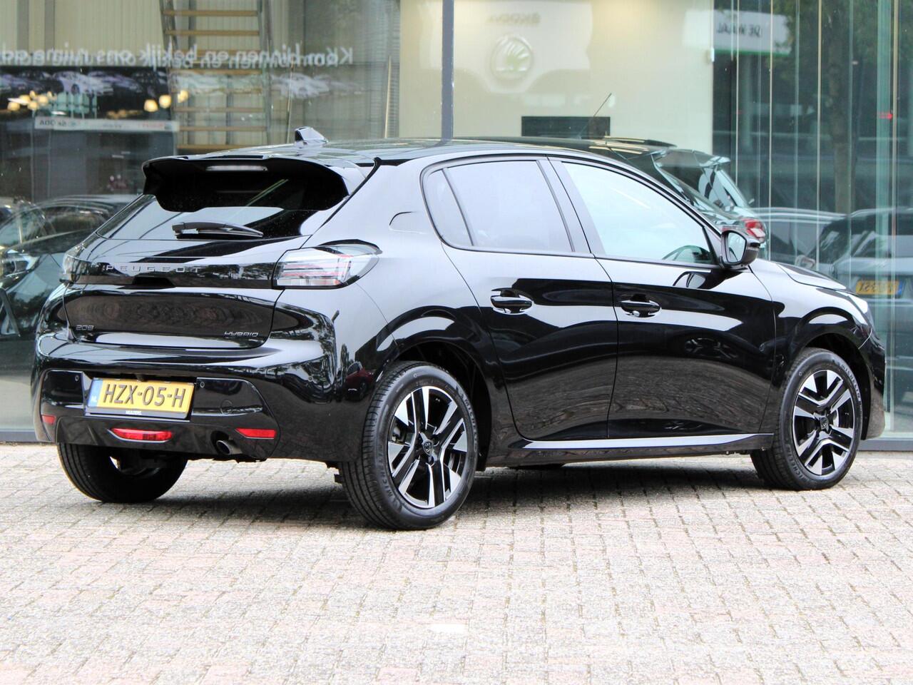 Peugeot 208 Hybrid 100 e-DCS6 Allure Automaat | Navi / Camera / Climate