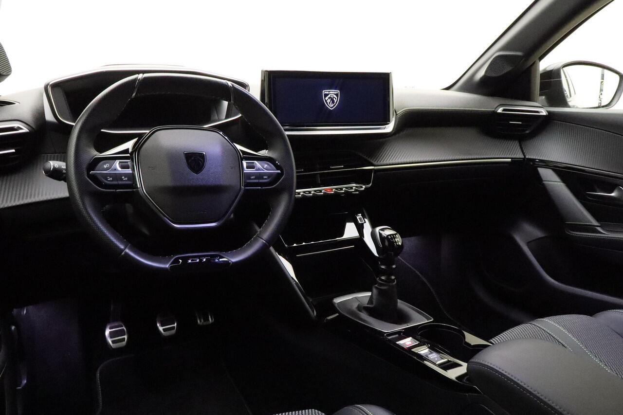 Peugeot 208 1.2T 100pk GT | Navigatie | Climate & Cruise Control | 3D-Cockpit | PDC met Camera |