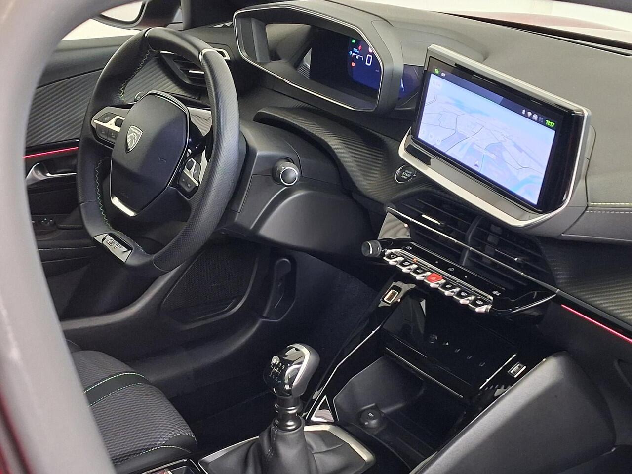 Peugeot 208 1.2 PureTech 100 GT | Navigatie | 360° Camera | Keyless Entry | Apple Carplay/Android Auto |