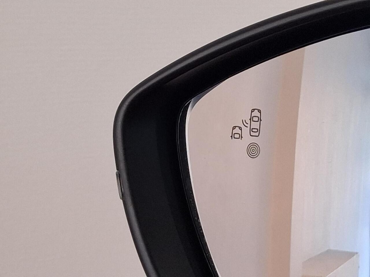 Peugeot 208 1.2 PureTech 100 GT | Navigatie | 360° Camera | Keyless Entry | Apple Carplay/Android Auto |