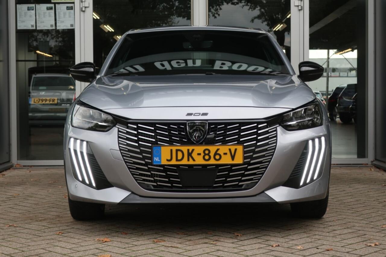 Peugeot 208 HYBRID E-DCS6 GT, All Season Banden, Apple Carplay/ Android Auto, etc.