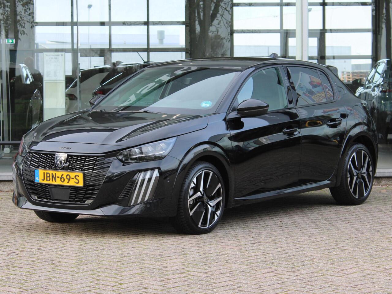 Peugeot 208 Hybrid 136 e-DCS6 GT | Automaat | Camera / Climate / Apple Carplay