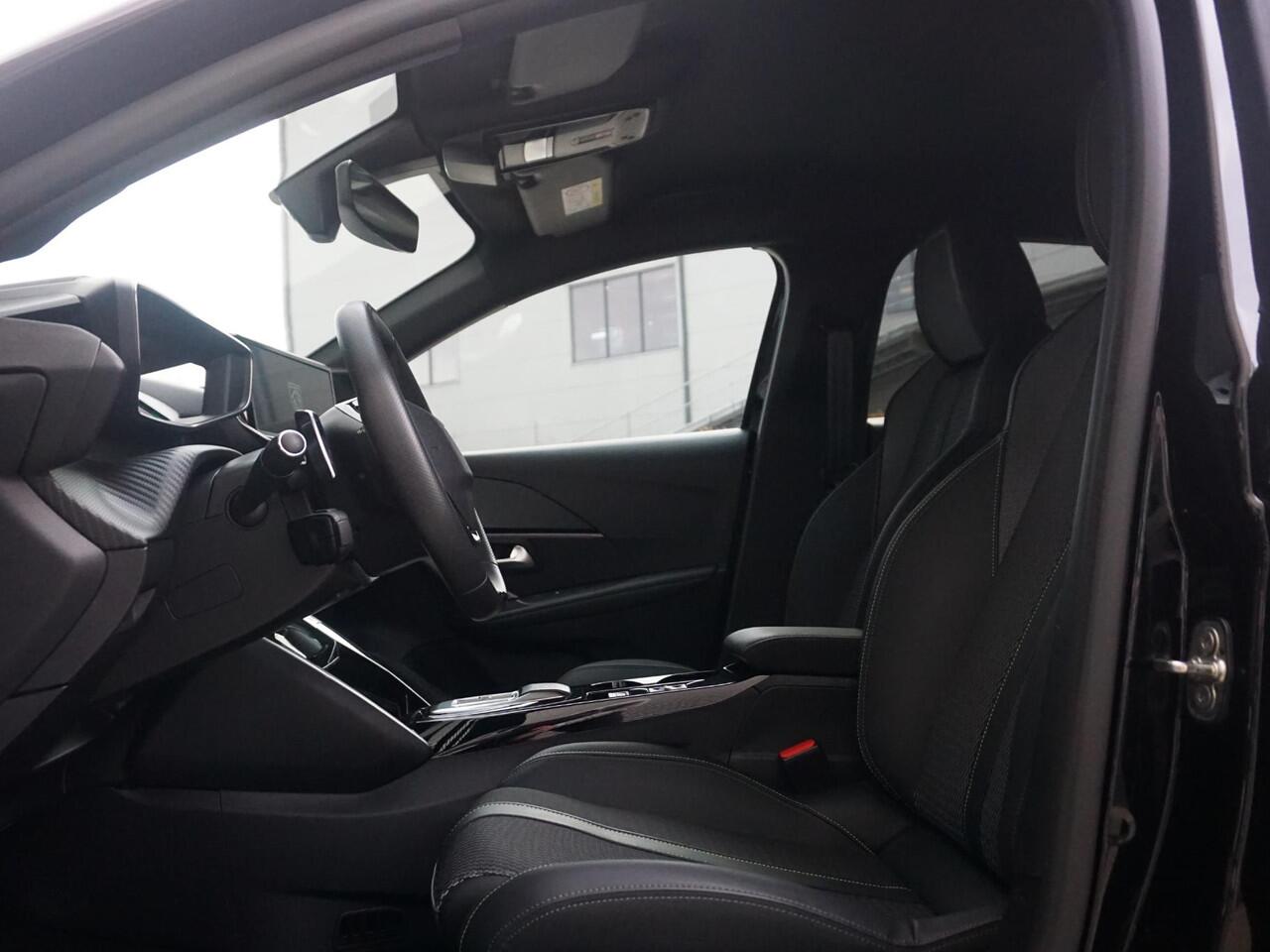 Peugeot 208 1.2 Hybrid 145 e-DCS6 GT