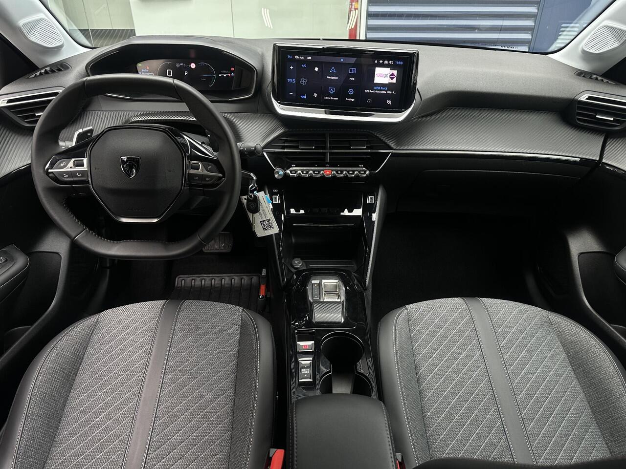 Peugeot 208 Hybrid 100pk e-DCS6 Allure | Adaptieve Cruise Control | Parkeercamera/-sensoren | Apple Carplay/Android Auto | Full LED | Navigatie | DAB | Climate Control |