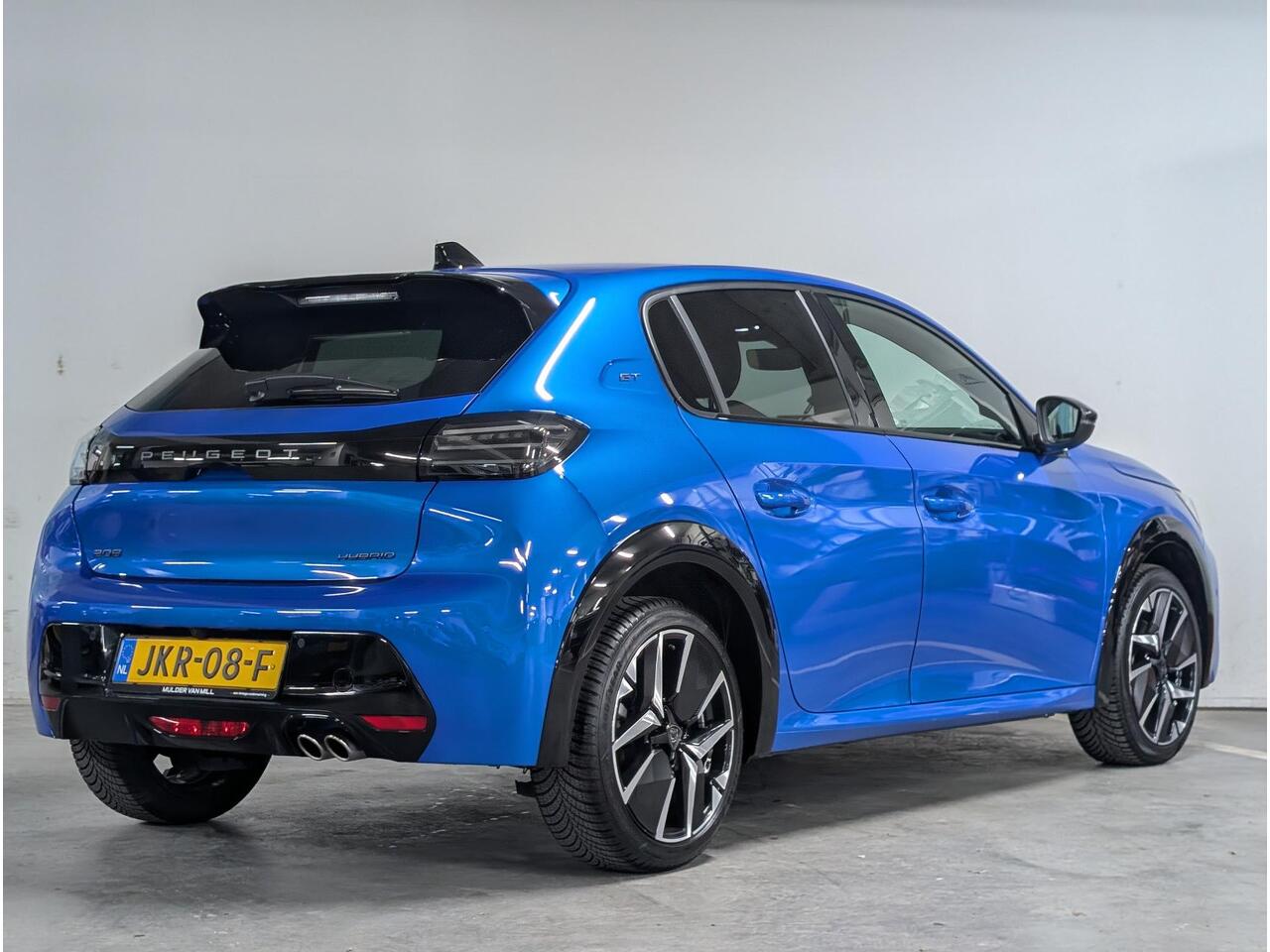 Peugeot 208 GT 1.2 Hybrid 145pk e-DCS6 | NAVI | ADAPTIVE CRUISE | 360° CAMERA | KEYLESS ENTRY | DODEHOEKBEW. | CLIMA | ALL-SEASONBANDEN |