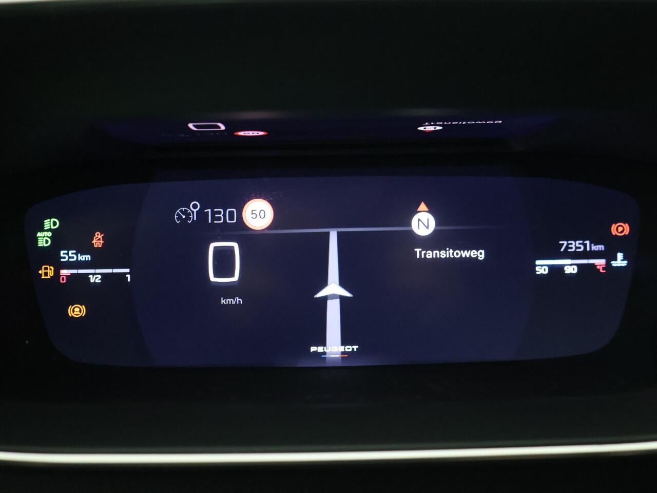 Peugeot 208 1.2 PT 100 PK GT + SPORTSTOELEN | 17 INCH | CAMERA | SFEERVERLICHTING | NAVIGATIE | CARPLAY | DAB