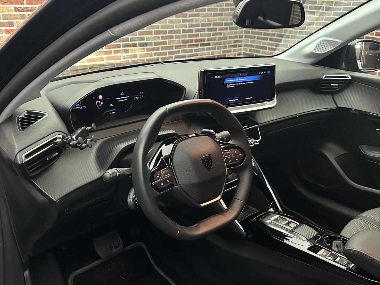 Peugeot 208 1.2 Navi AppleCarplay Cruise Automaat