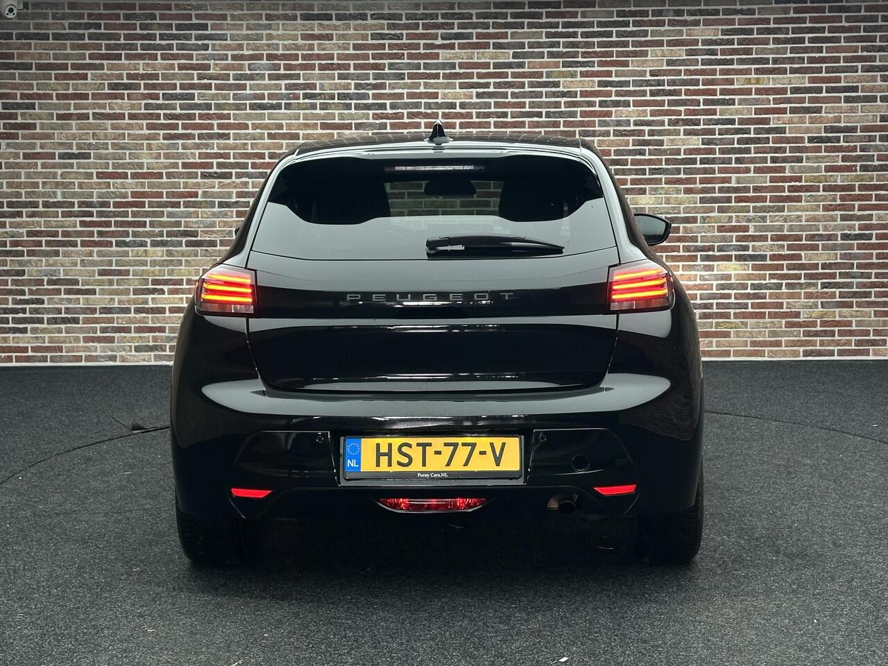 Peugeot 208 1.2 Navi AppleCarplay Cruise Automaat