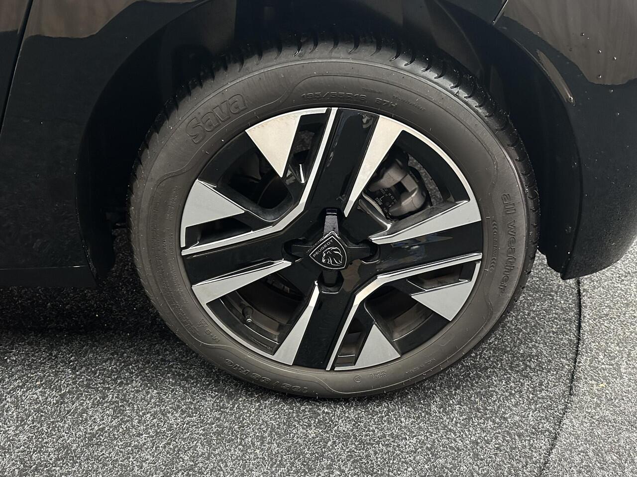 Peugeot 208 1.2 Navi AppleCarplay Cruise Automaat