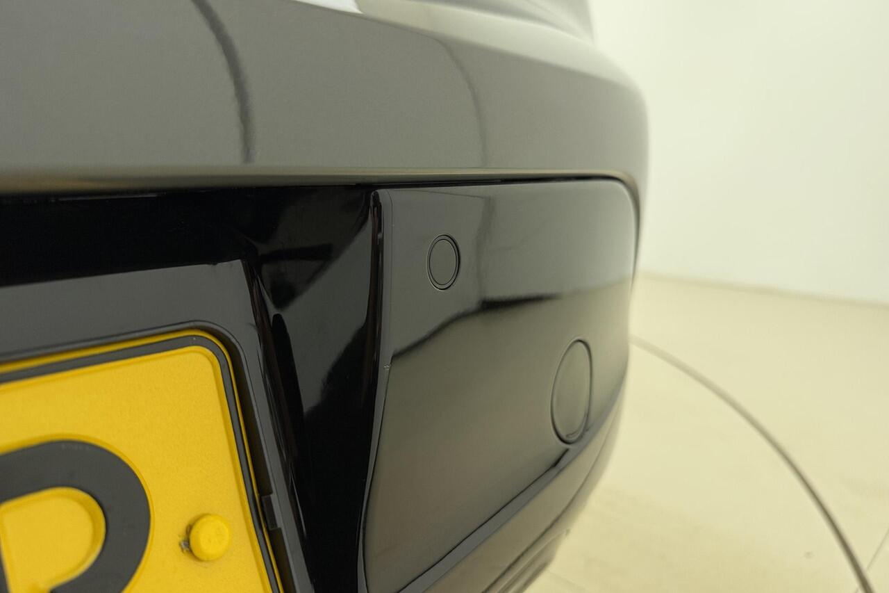 Peugeot 208 1.2 PureTech 100 Allure | Apple carplay/Android Auto | Parkeersensoren V+A | Navigatie | Achteruitrijcamera | Cruise control | Climate control |