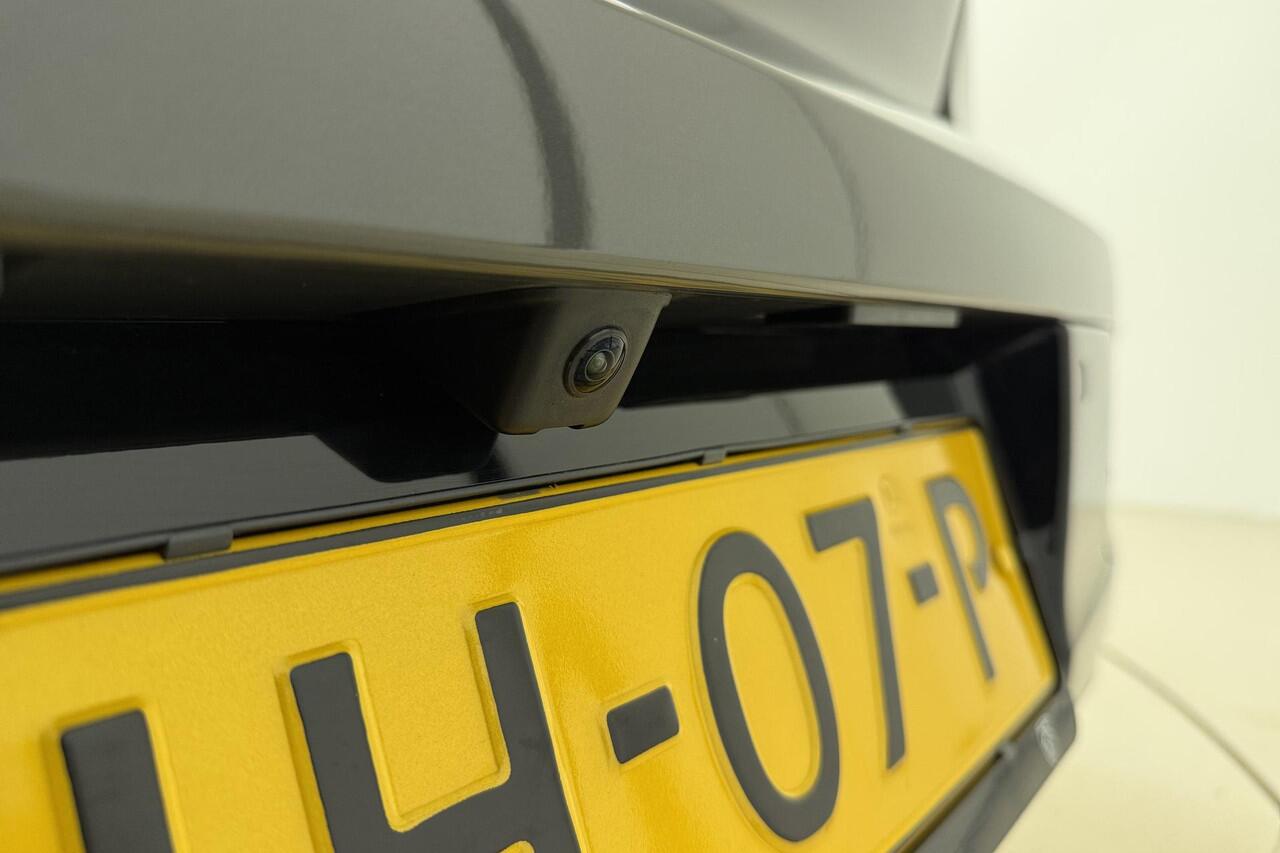 Peugeot 208 1.2 PureTech 100 Allure | Apple carplay/Android Auto | Parkeersensoren V+A | Navigatie | Achteruitrijcamera | Cruise control | Climate control |