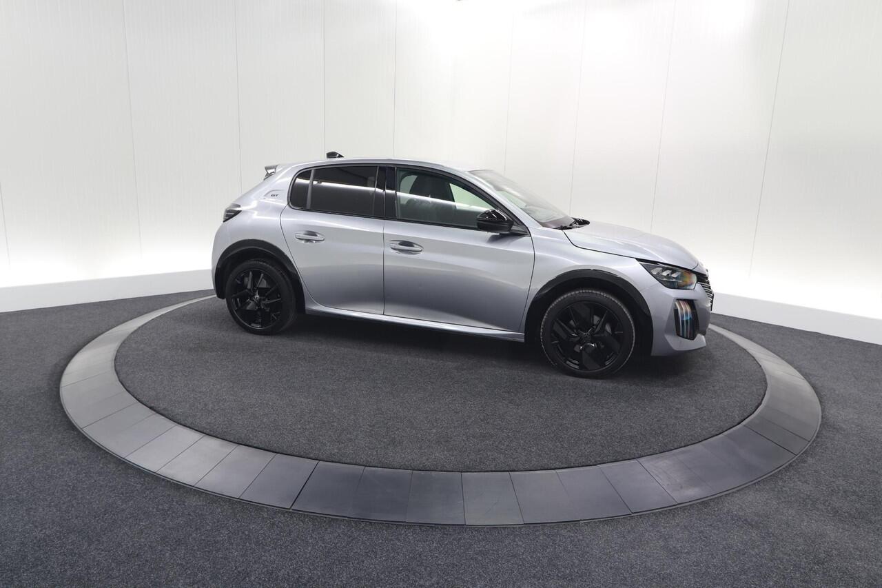 Peugeot 208 PureTech 100 GT Dark Edition | Camera | Navigatie | Apple Carplay | Parkeersensoren