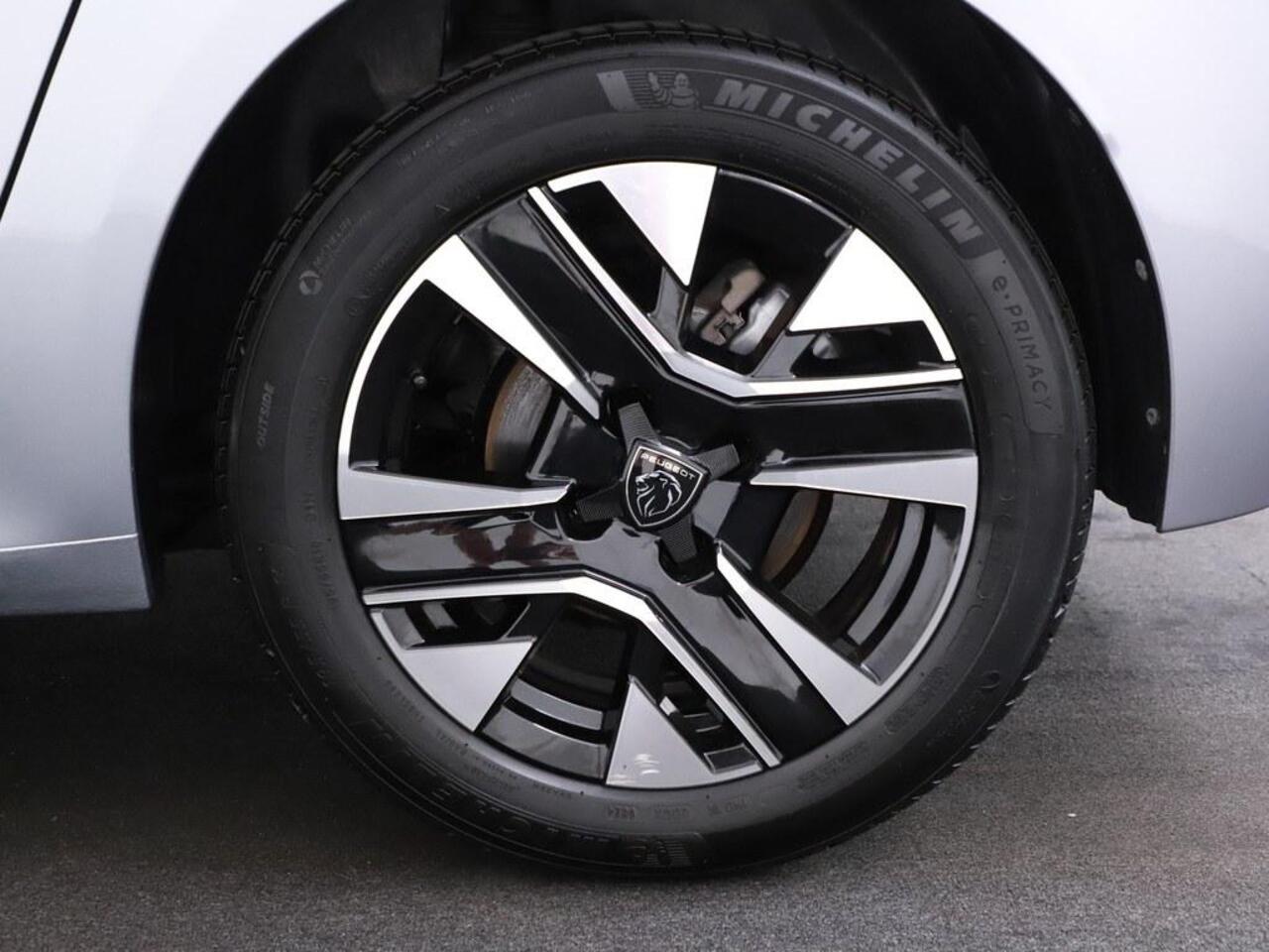 Peugeot 208 1.2T 100pk Allure Camera/Navi/DAB/ECC