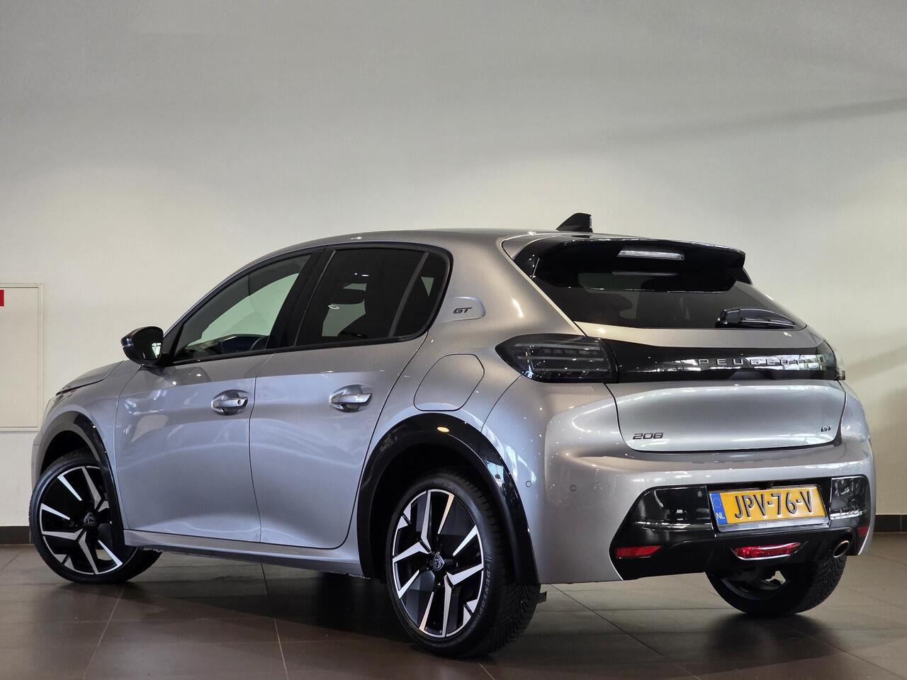 Peugeot 208 GT 1.2 Turbo 100pk H6 | ADAPTIVE CRUISE | 360° CAMERA | KEYLESS ENTRY | DODEHOEKBEW. | DRAADLOOS APPLE CARPLAY / ANDROID AUTO | CLIMA | ALL-SEASONBANDEN |