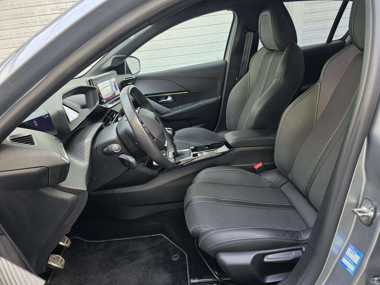 Peugeot 208 GT 1.2 Turbo 100pk H6 | ADAPTIVE CRUISE | 360° CAMERA | KEYLESS ENTRY | DODEHOEKBEW. | DRAADLOOS APPLE CARPLAY / ANDROID AUTO | CLIMA | ALL-SEASONBANDEN |