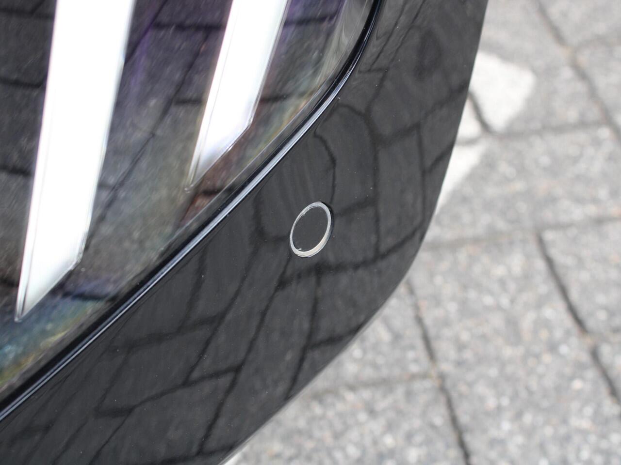 Peugeot 208 Allure 1.2 Hybrid 100PK e-DCS6 Automaat Navigatie, Achteruitrijcamera, Stoelverwarming, Adaptieve Cruise Control