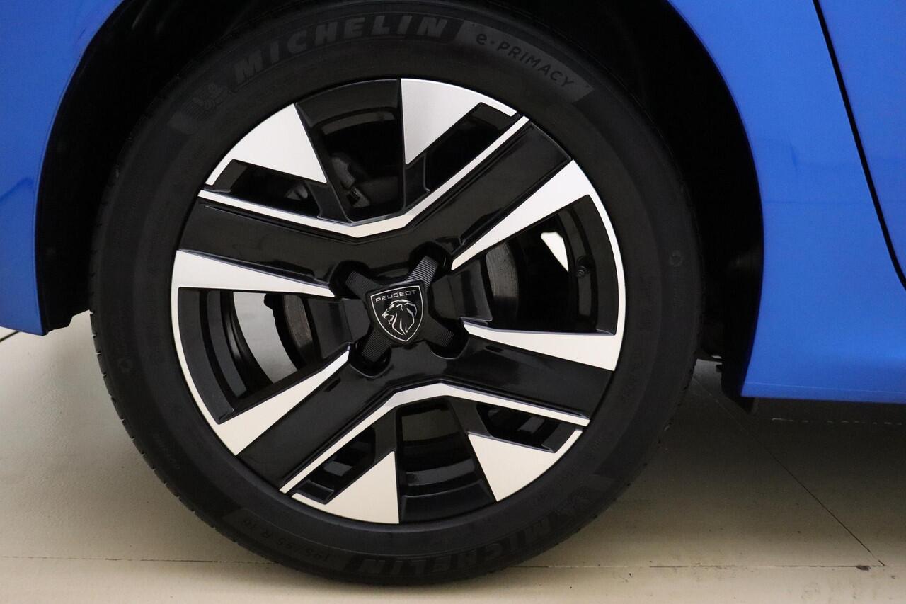 Peugeot 208 1.2T 100pk Allure |Navigatie | Apple Carplay/Android Auto | Camera | Climate & Cruise control | Parkeersensoren | LED koplampen |