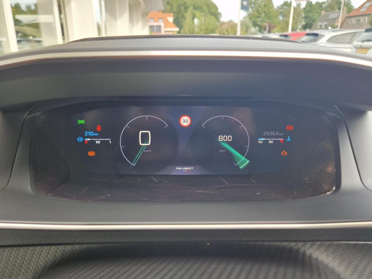 Peugeot 208 1.2T 100pk GT | Navigatie | Climate & Cruise Control | Parkeersensoren met Camera | AppleCarPlay/AndroidAuto |