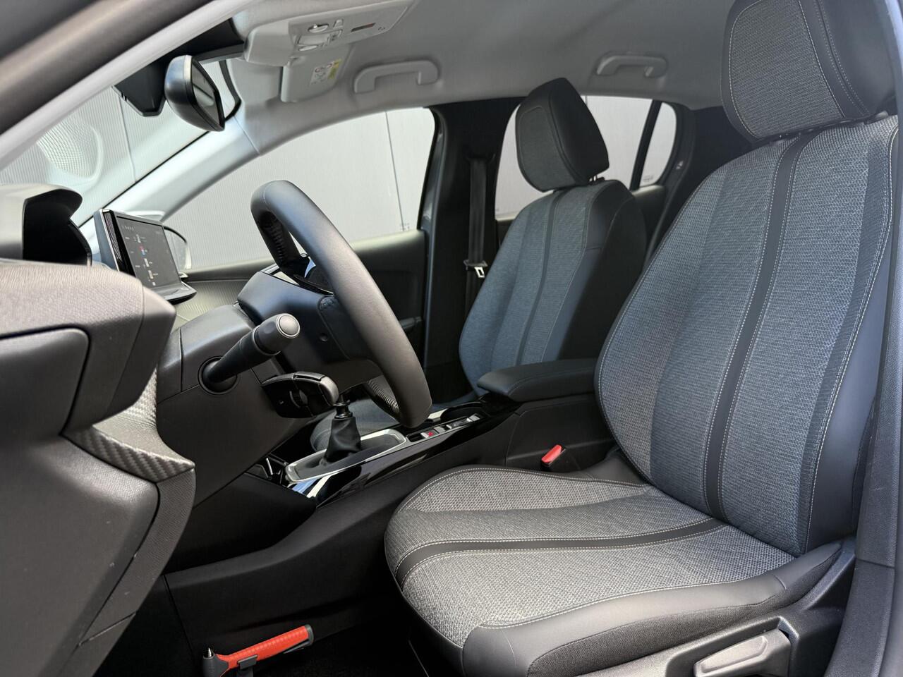 Peugeot 208 1.2 PureTech 100 Allure