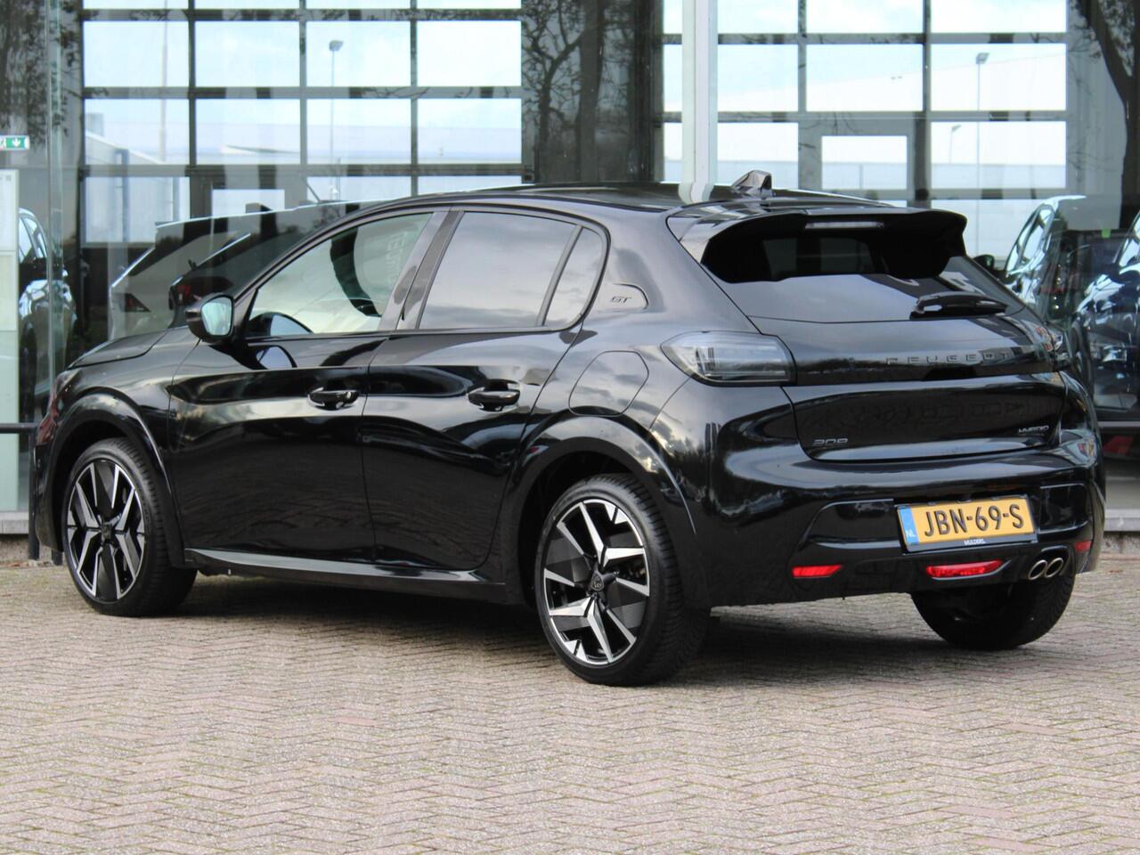 Peugeot 208 Hybrid 145 e-DCS6 GT | Automaat | Camera / Climate / Apple Carplay