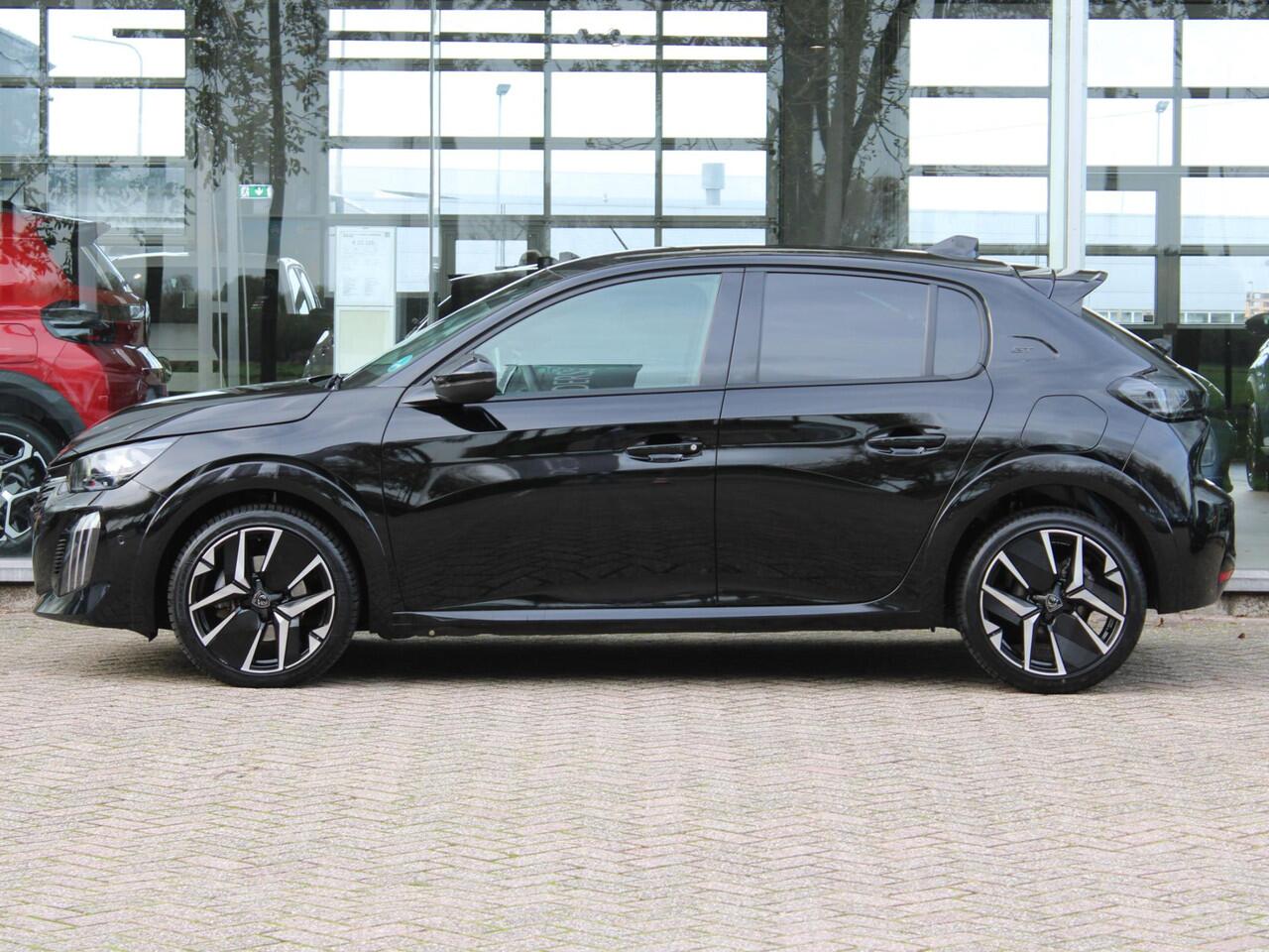 Peugeot 208 Hybrid 145 e-DCS6 GT | Automaat | Camera / Climate / Apple Carplay