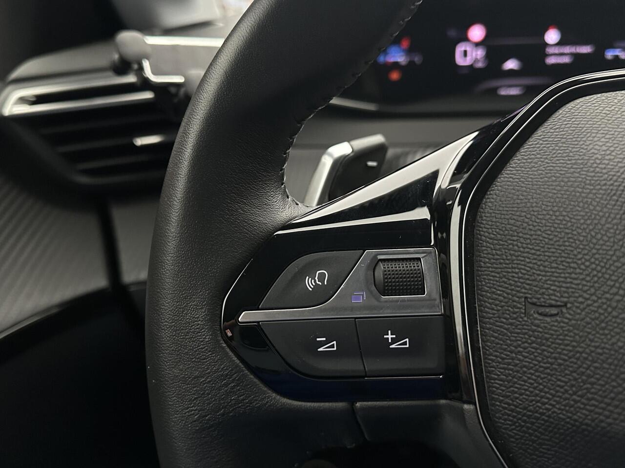 Peugeot 208 1.2 Navi AppleCarplay Cruise Automaat