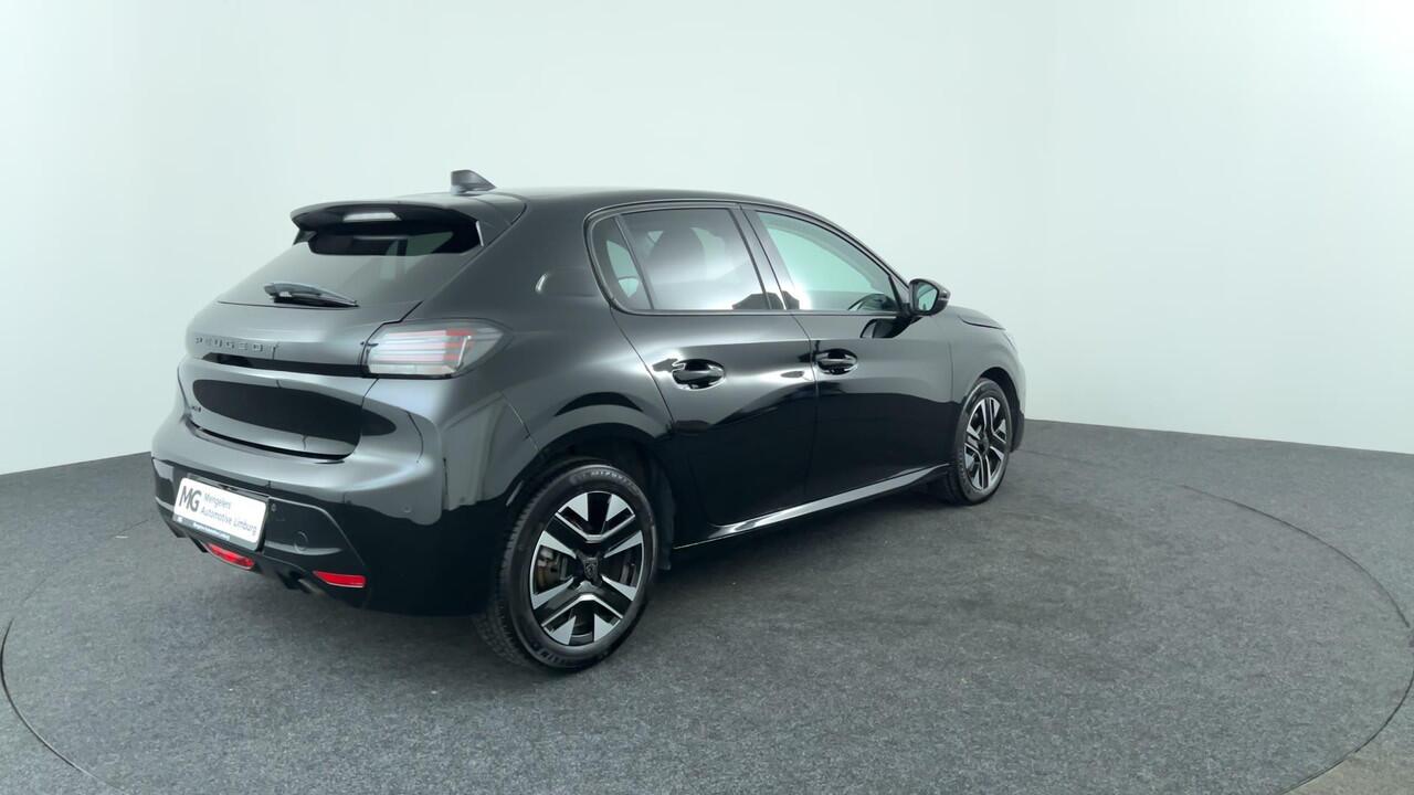 Peugeot 208 1.2 PureTech Allure Pack | Rijklaar | Navigatie