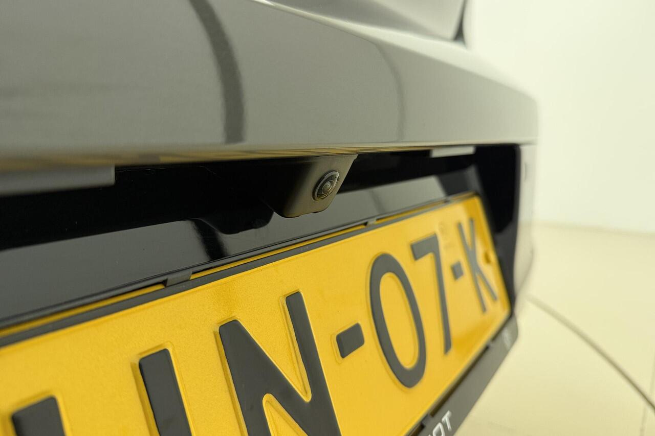 Peugeot 208 1.2 PureTech 100 Allure | Navigatie | Cruise Control | extra getint | Camera Achter