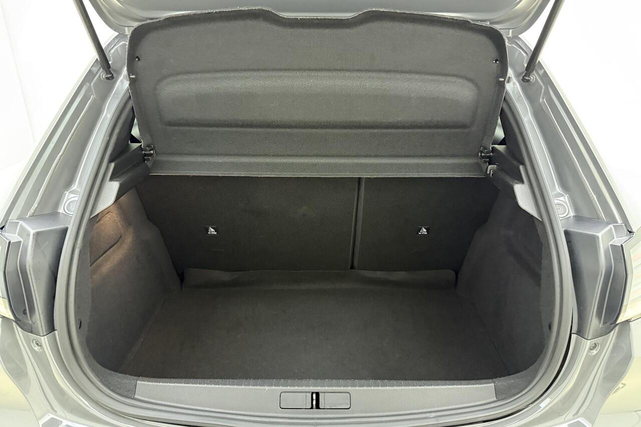 Peugeot 208 1.2 PureTech 100 Allure | Navigatie | Cruise Control | extra getint | Camera Achter