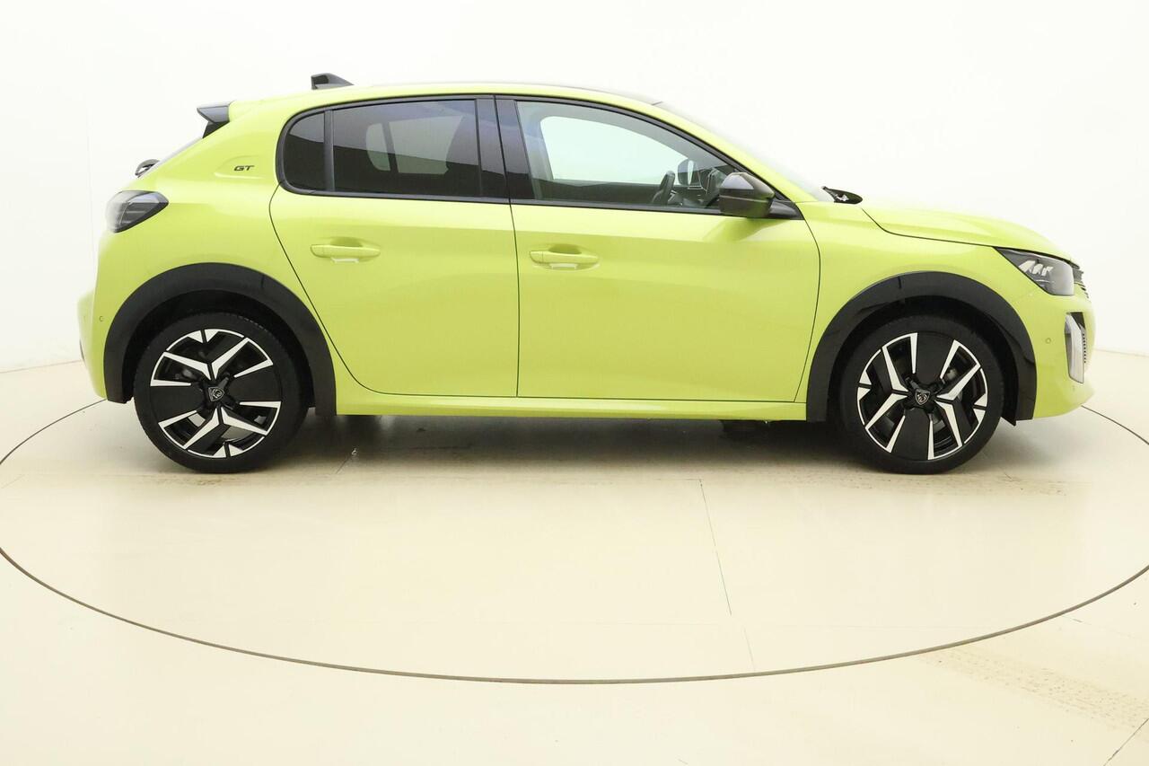 Peugeot 208 1.2 PureTech 100 GT | Apple carplay/Android auto | Achteruitrijcamera + frontcamera | Navigatie | Panoramadak | Stoelverwarming | Keyless entry+start |